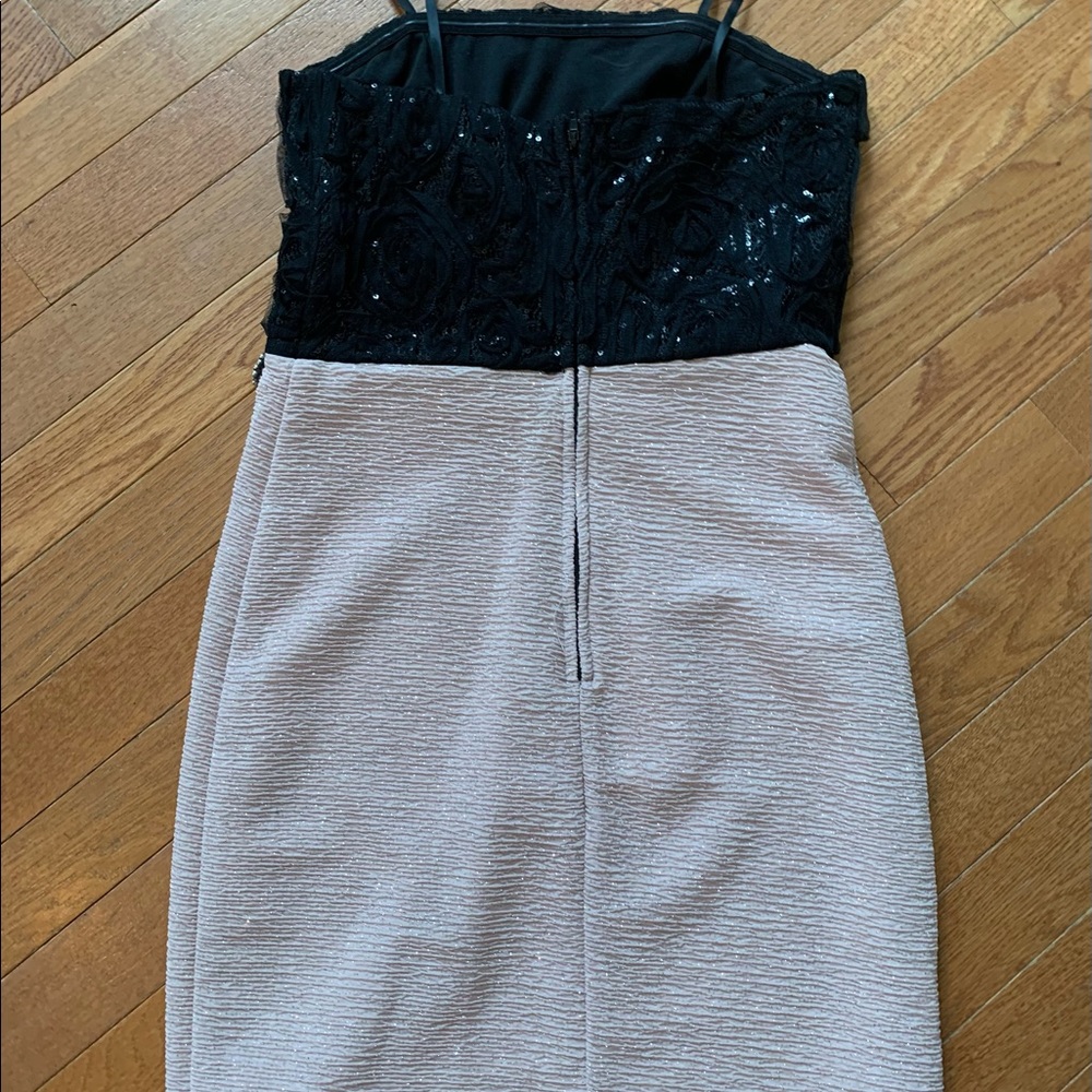 Pink and black dress - Picture 2 of 3